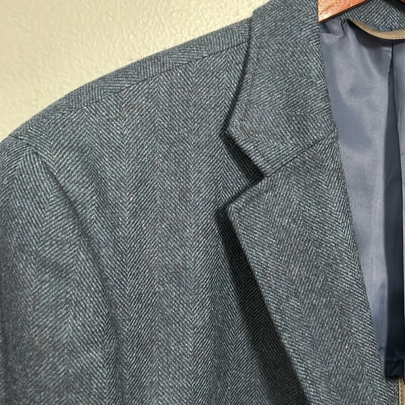 Report Collection Sport Fit Navy Herringbone style Blazer size XL- NWT - Picture 4 of 17